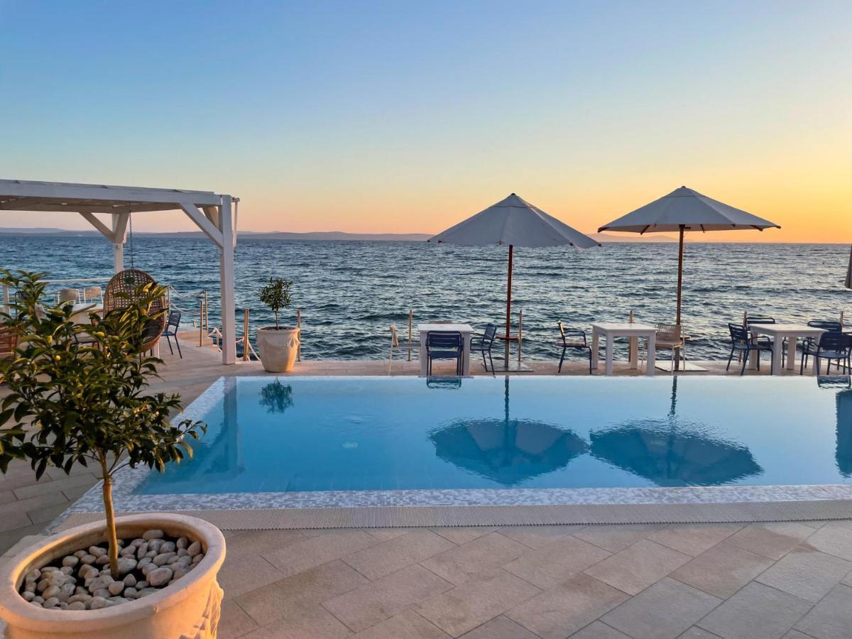 Luxury Two-Floor Apartment In Petrcane With Garden And Pool Exterior photo