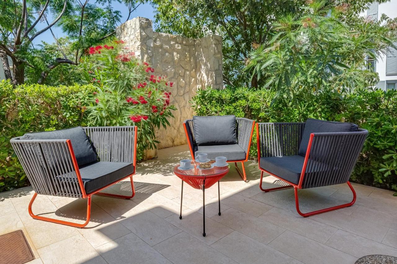 Luxury Two-Floor Apartment In Petrcane With Garden And Pool Exterior photo